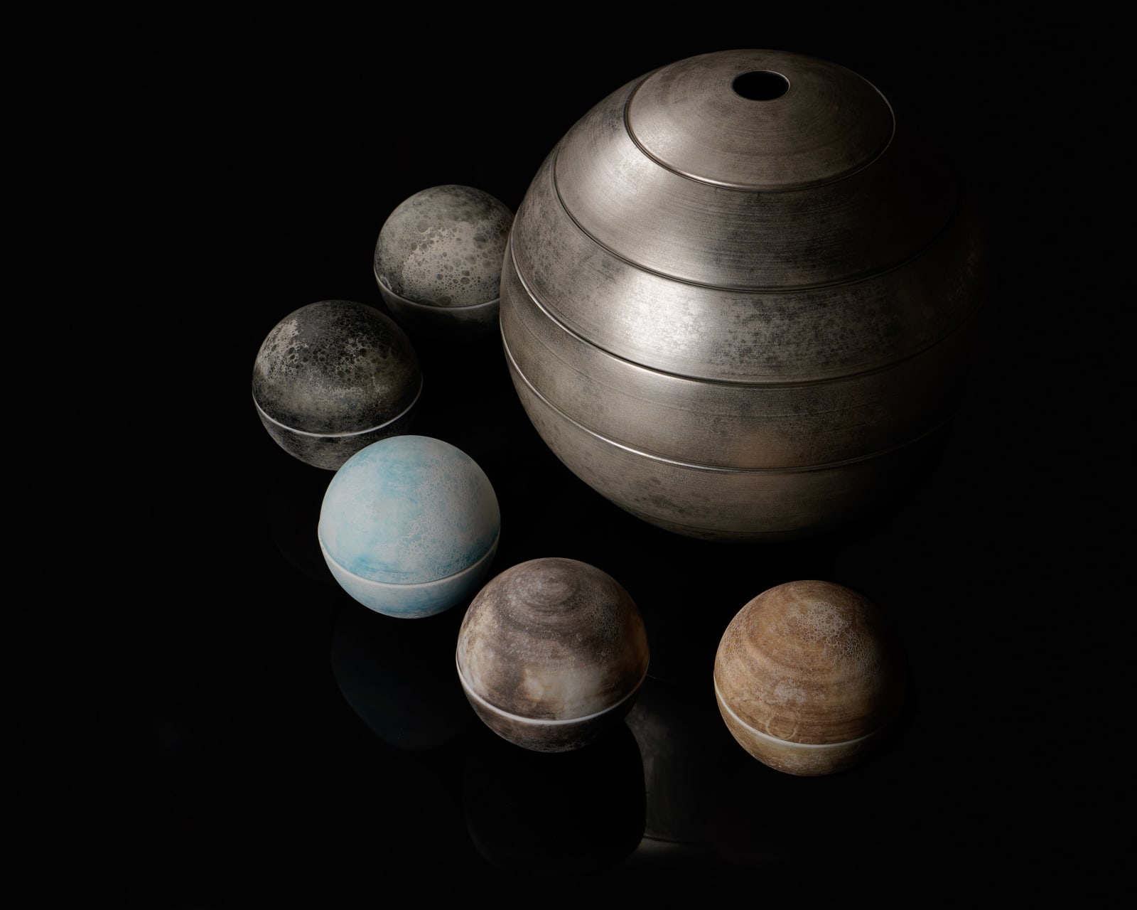 Terauchi Shinji 寺内信二, No.2 Small covered spherical bowl "Asteroid" 小惑星 珠型珍味, 2024