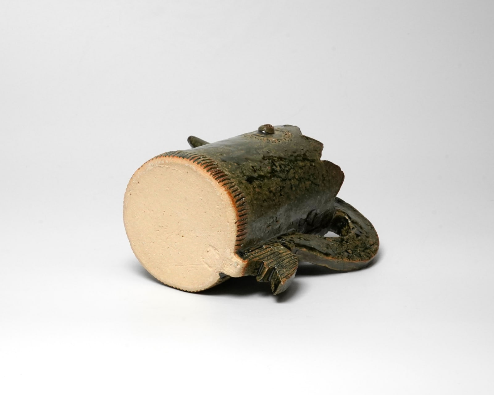 Kumakura Junkichi 熊倉順吉, Oribe Hen Shaped Mug 織部 鳥, 1960's