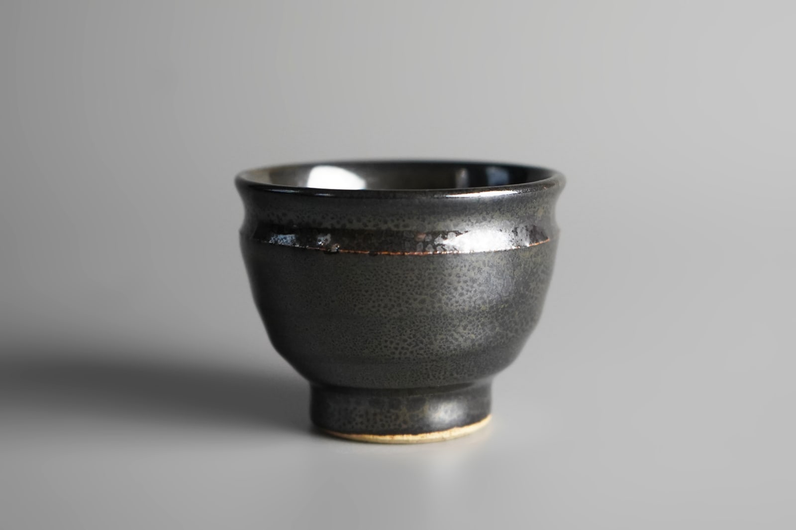 Kato Tokuro 加藤唐九郎, LNT, Black Shino Guinomi黒志野ぐい吞み