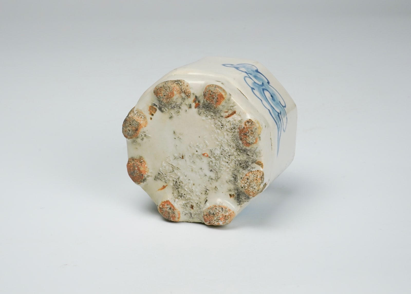 Water dropper with bird and cloud drawing, Joseon dynasty