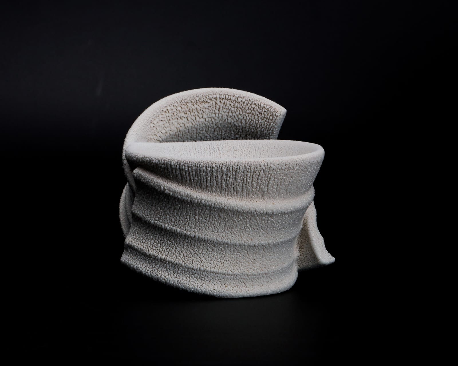 Matsutani Fumio 松谷文生, No.1 Kō Kei (White) Sake cup, 2025