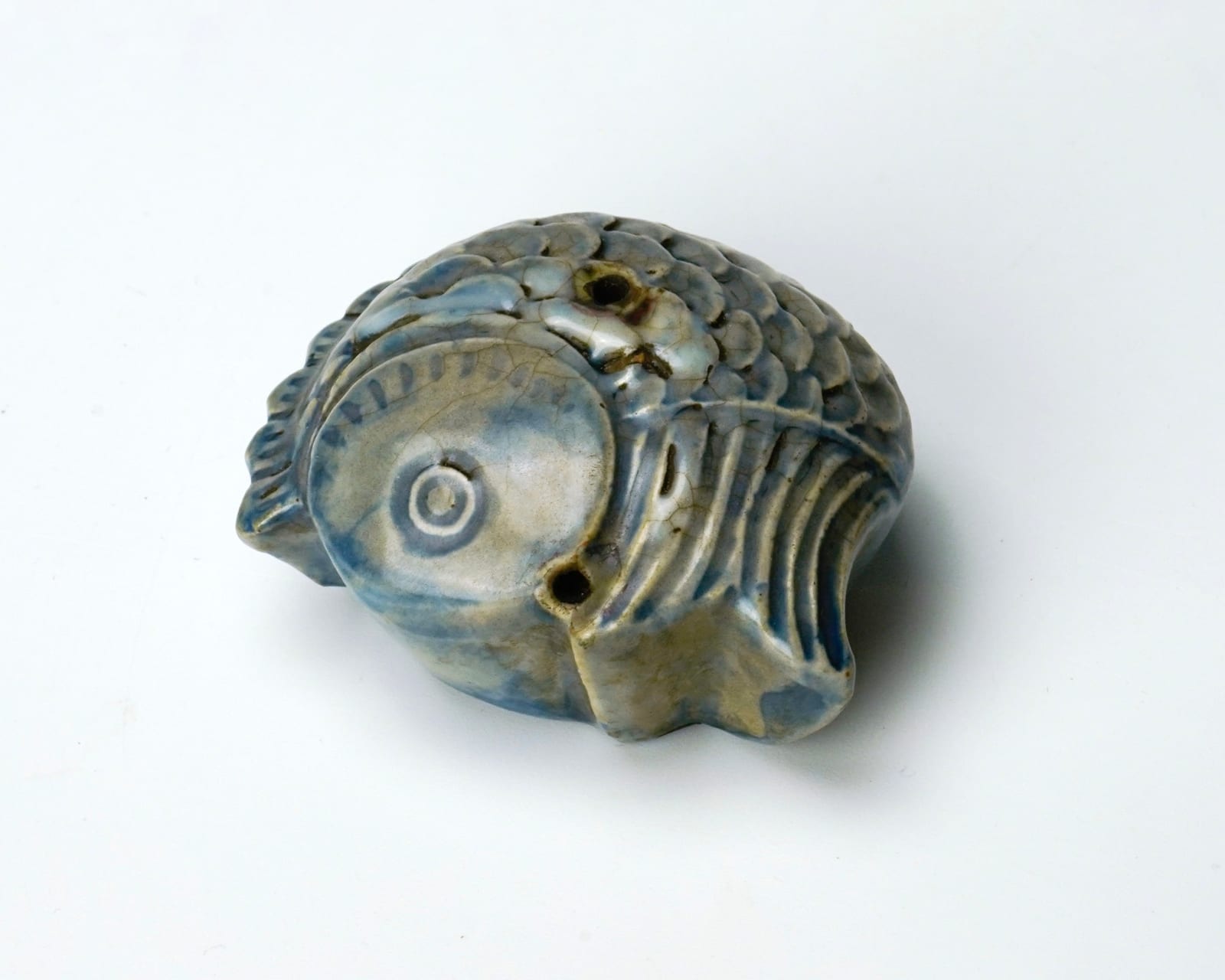 Water dropper in the shape of a fish, Late 19th century