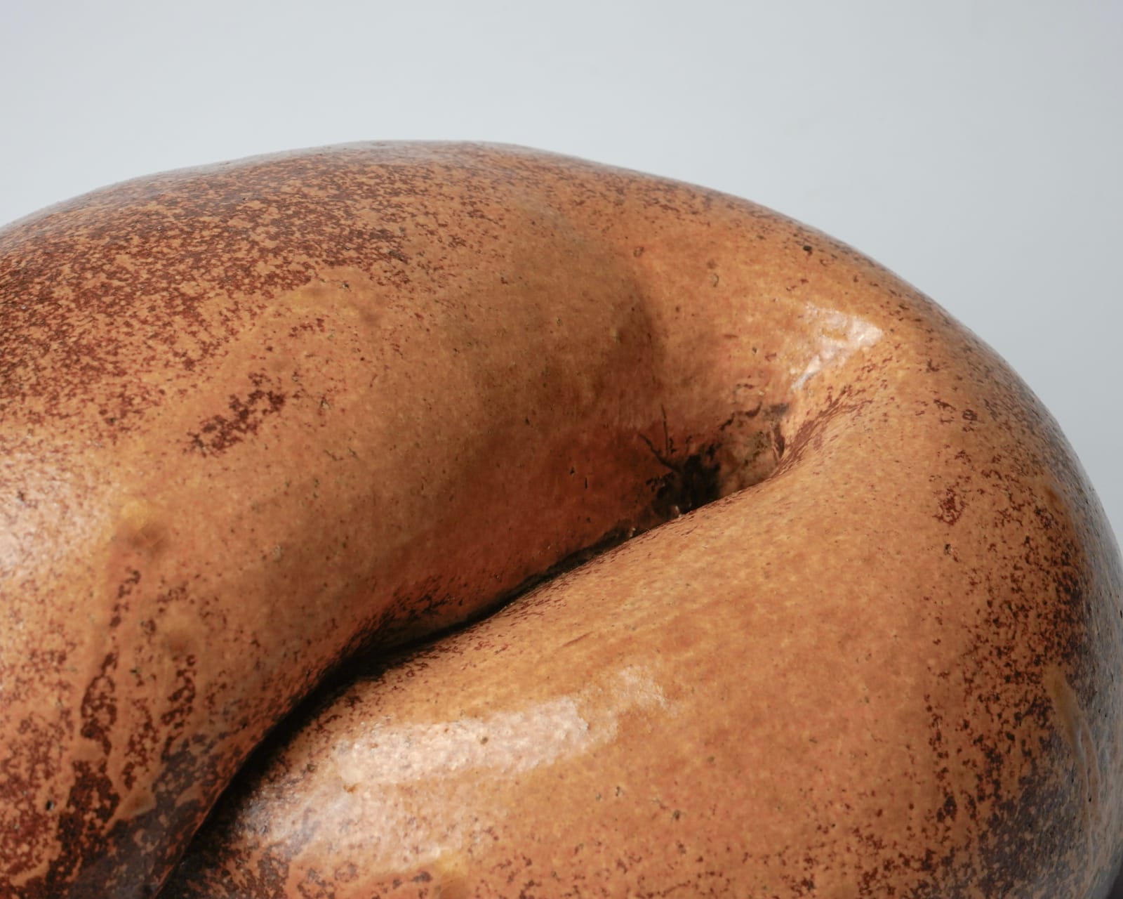 Kumakura Junkichi 熊倉順吉, Irabo Glazed Flower Vessel, 1970's