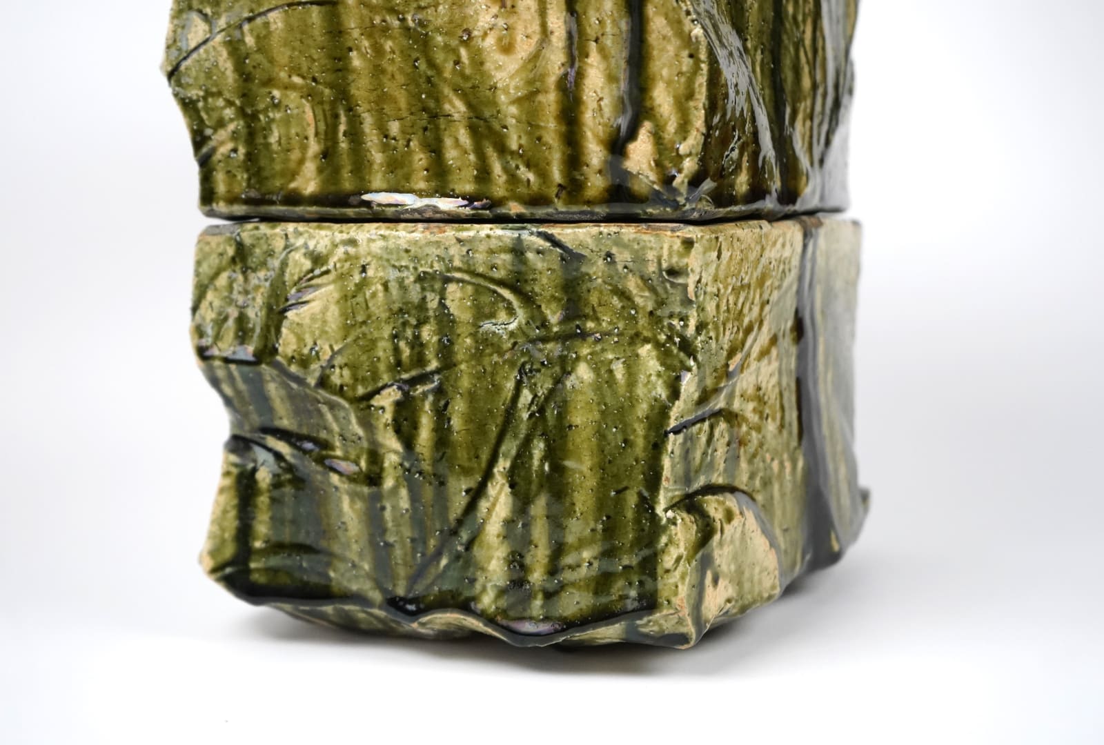 Suzuki Goro 鈴木五郎, Box Narumi-Oribe 陶箱 鳴海織部, 2005