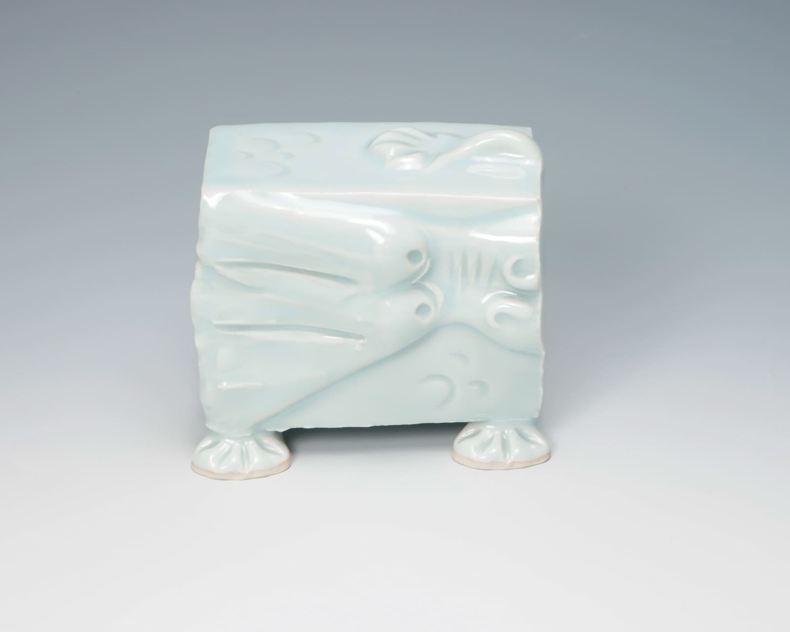 中国美術 青花 寿字 龍紋 如意形 蓋物 29cmx12cm(K-LC207) 中国美術 青花 寿字 龍紋 如意形 蓋物 29cmx12cm(K-LC207)