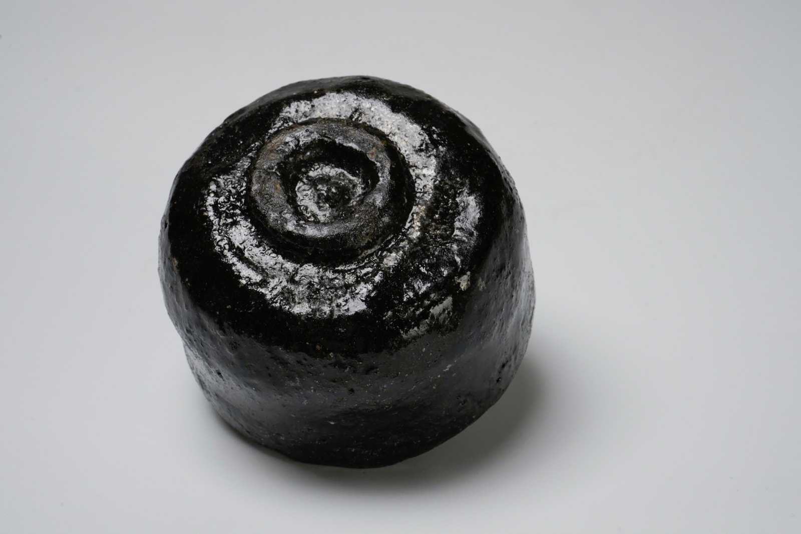 Omae Satoru 大前悟, Black Guinomi 黒ぐい吞