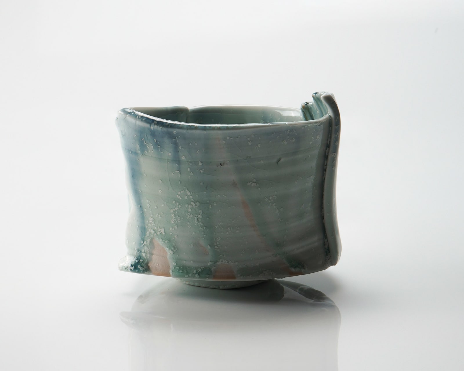 Kato Mami 加藤真美, Tea bowl "Himuro" (Ice House), 2025