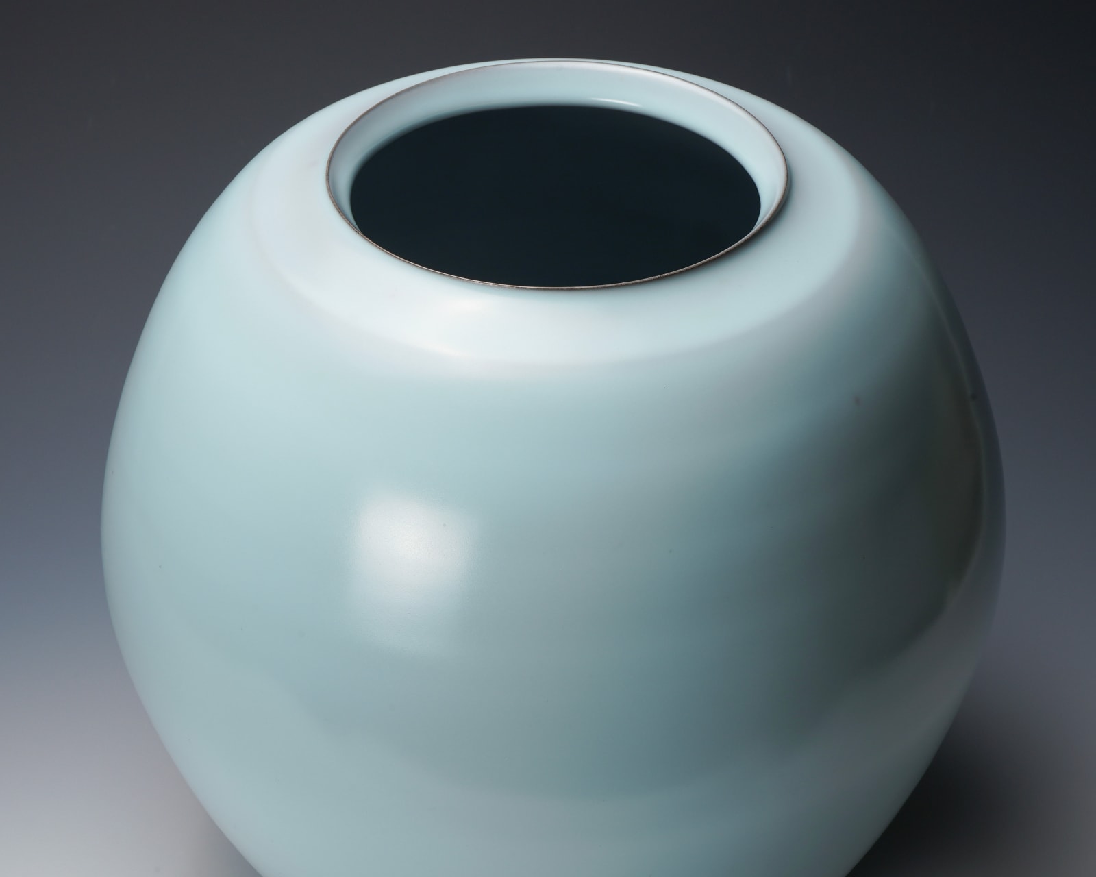 Shimada Koichi 島田幸一, Celadon jar