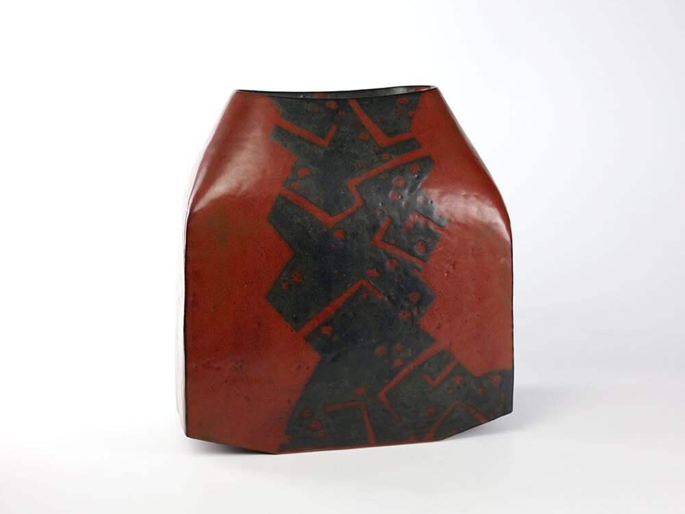 Morino Taimei 森野泰明, Rust Red Iron Glazed Square Jar 黒銹扁壺, 1982
