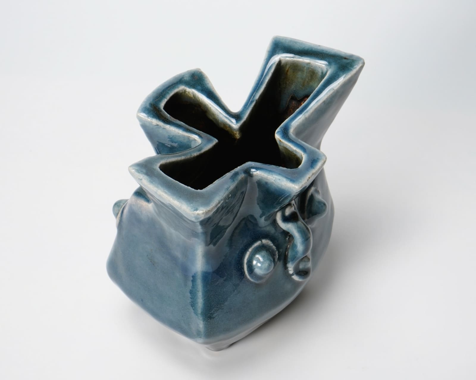 Kawai Kanjiro 河井寛次郎, Stoneware flask with Gosu glaze, 1961
