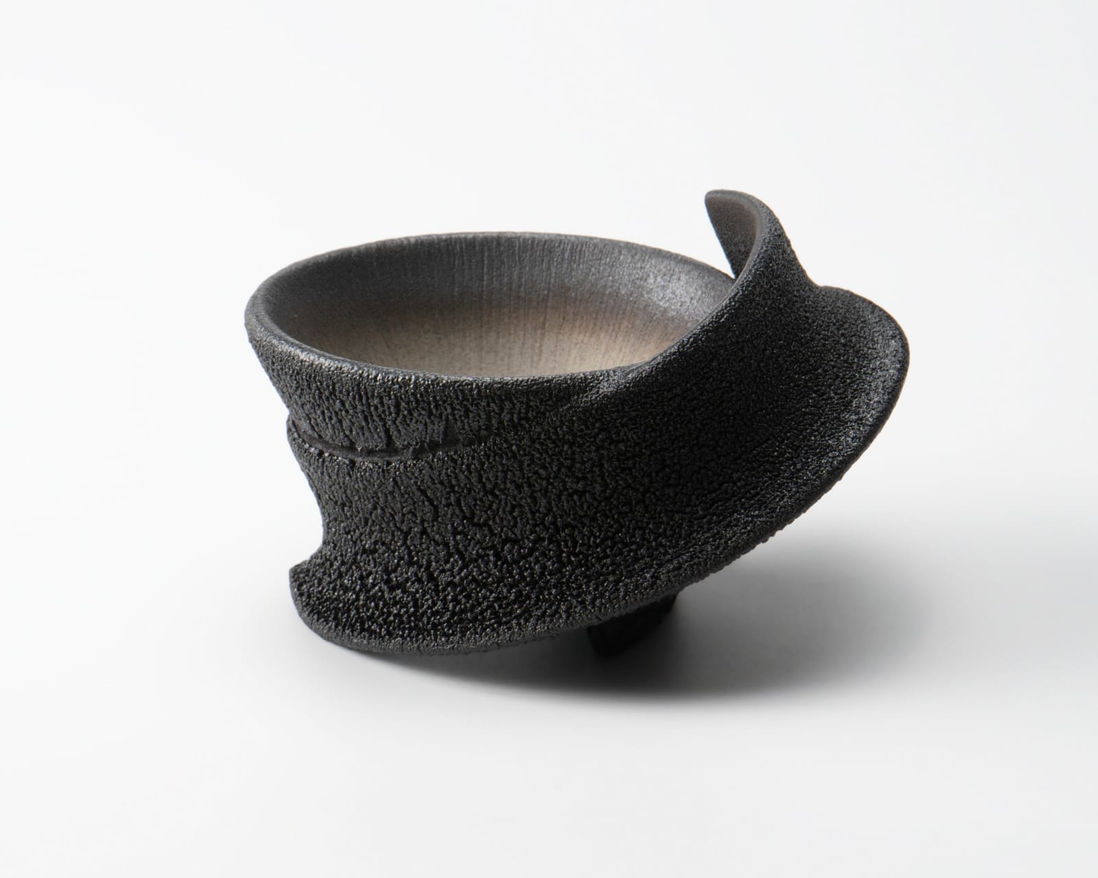 Matsutani Fumio 松谷文生, D6 - Rei Kei (Black) Sake cup, 2025