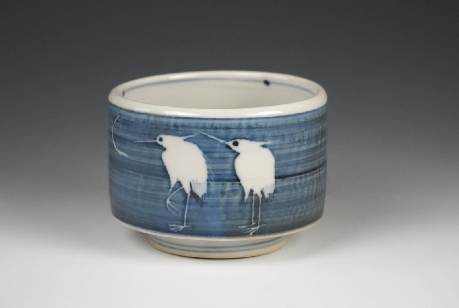 Kawamoto Goro 河本五郎, Teabowl with Cobalt Glaze 青華鳥茶碗