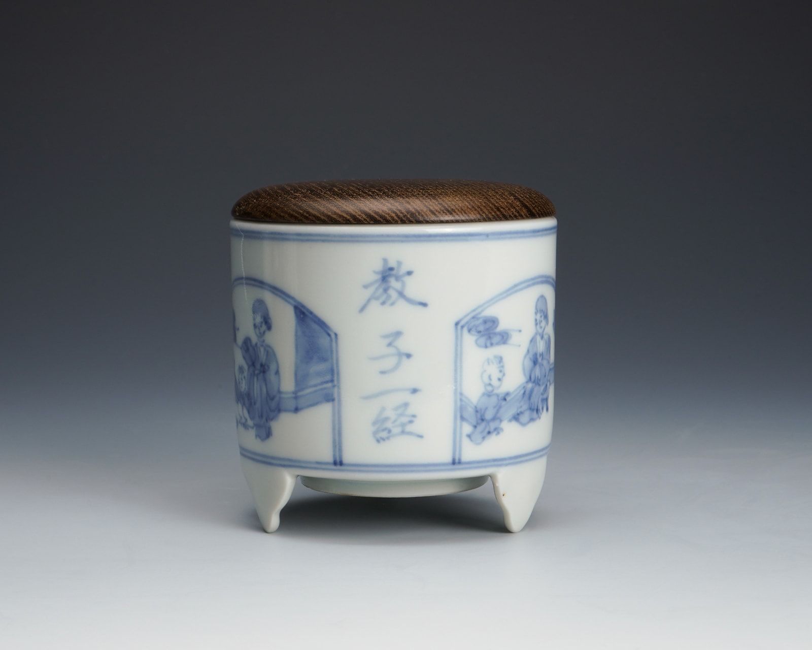 Hachiya Sōyu 蜂谷宗由, Sometsuke incense burner, set of two