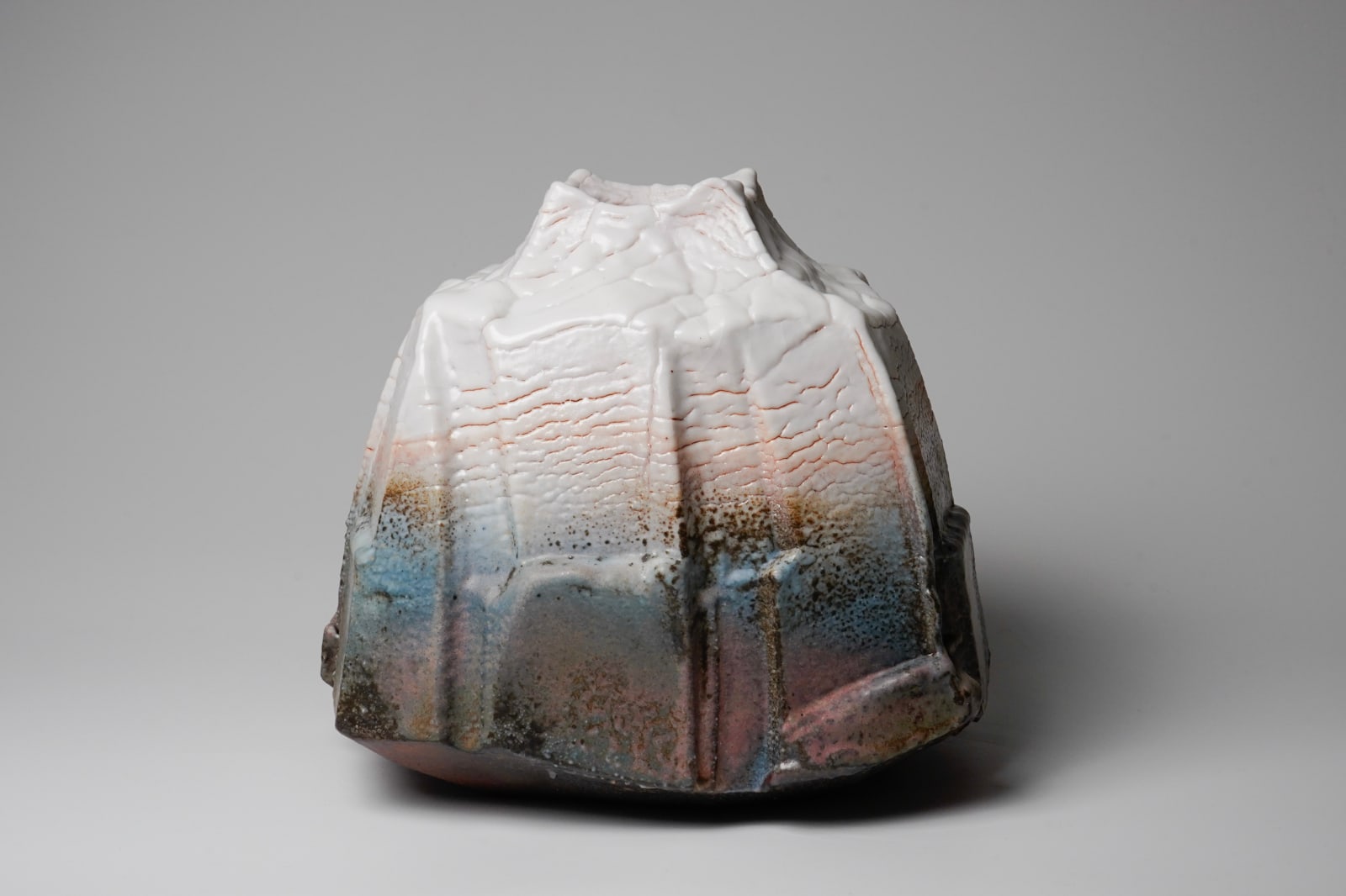 Hayashi Shotaro 林正太郎, Shino Square Jar With Thousands of Leaves 万葉志野四方壺