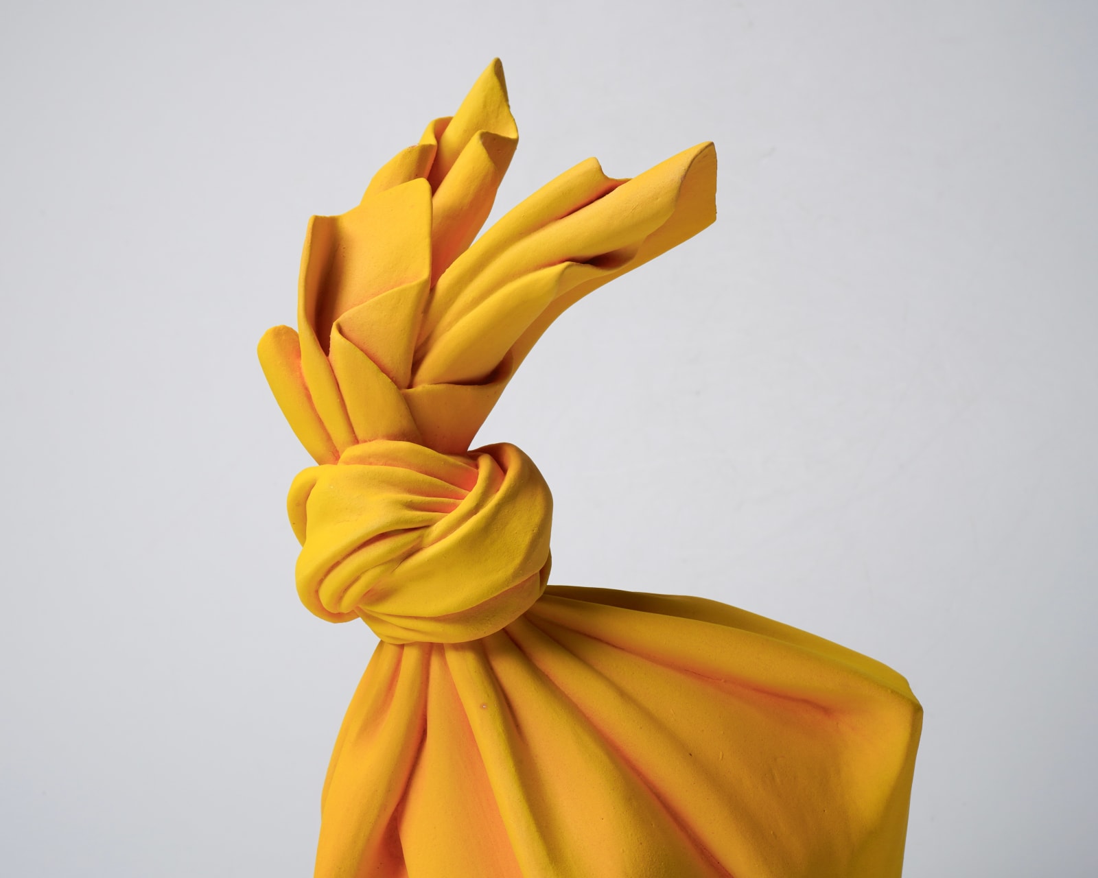 TANAKA Yu 田中悠, Yellow, Tsutsumimono つつみもの