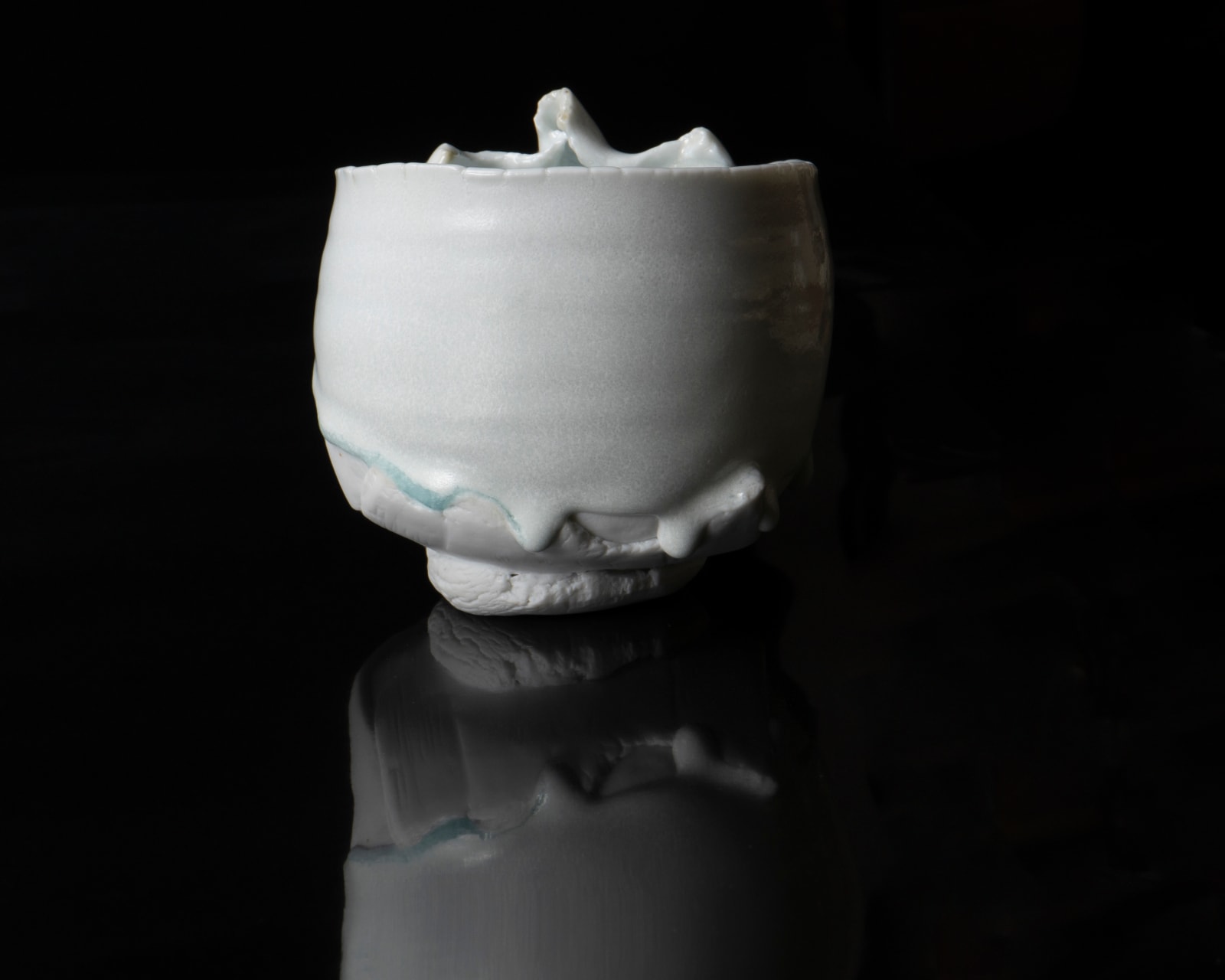 Kato Mami 加藤真美, Jingdezhen porcelain tea bowl, 2025