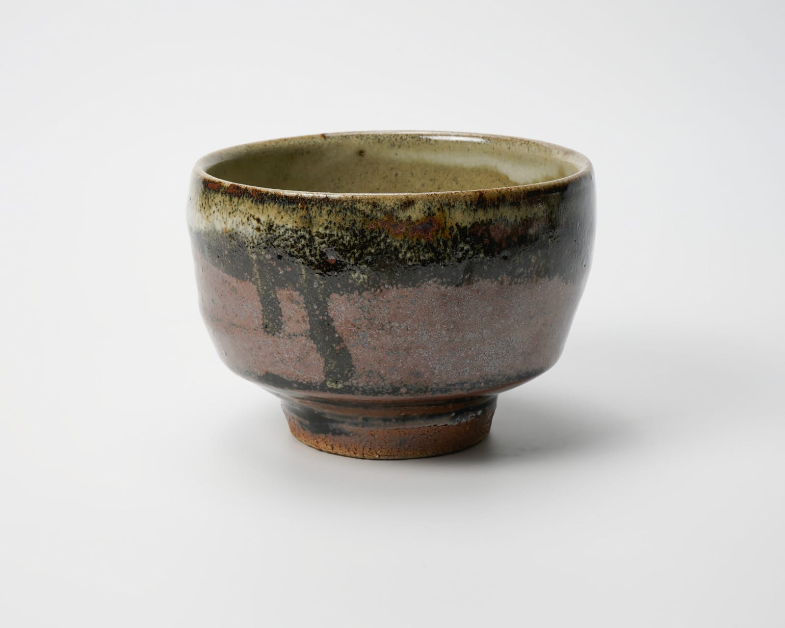 Murata Gen 村田 元, Teabowl with tessha iron sand glaze 鉄砂茶碗