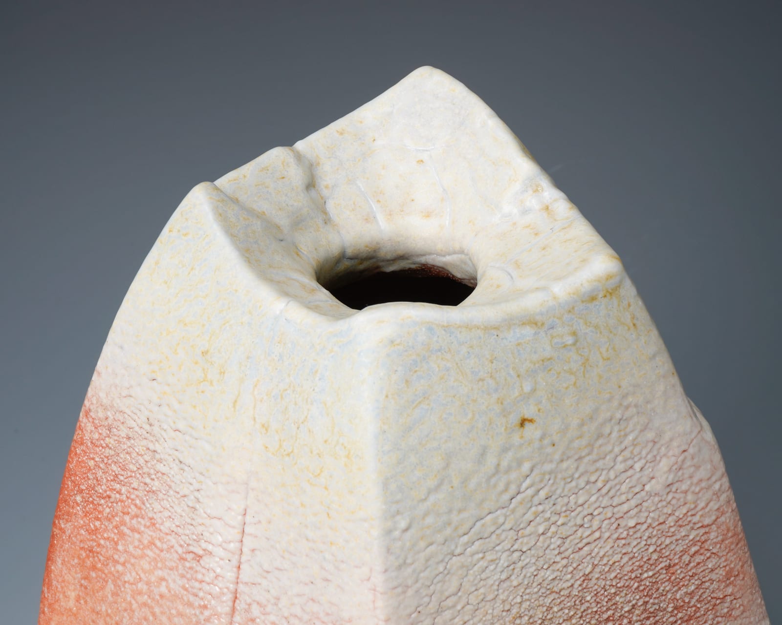 Hayashi Shotaro 林正太郎, Manyo Shino Vase showing Impressions of a Mountain Scene 万葉志野連嵌壺, cia 1980's