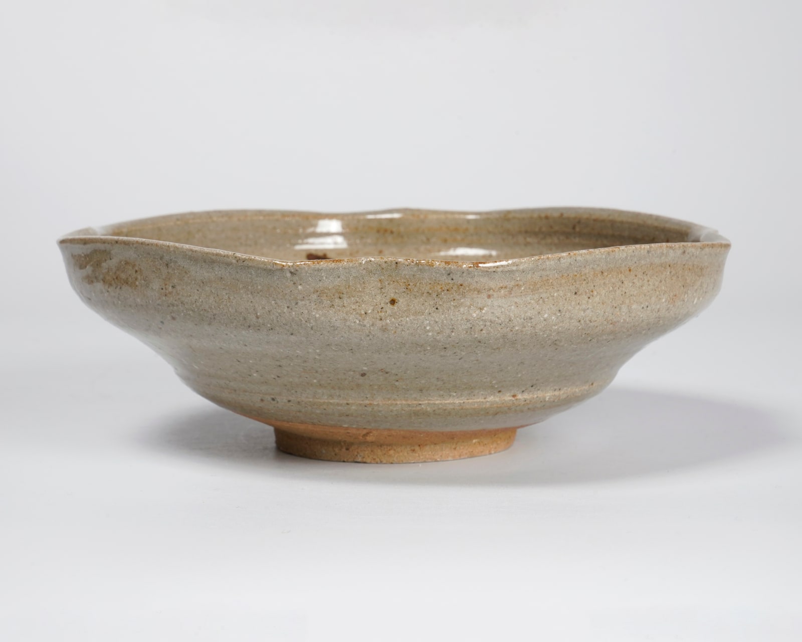 Nishioka Koju 西岡小十, Karatsu square plate with iron drawings 2 Kojiro Kiln 絵唐津四方変形皿: 小次郎窯