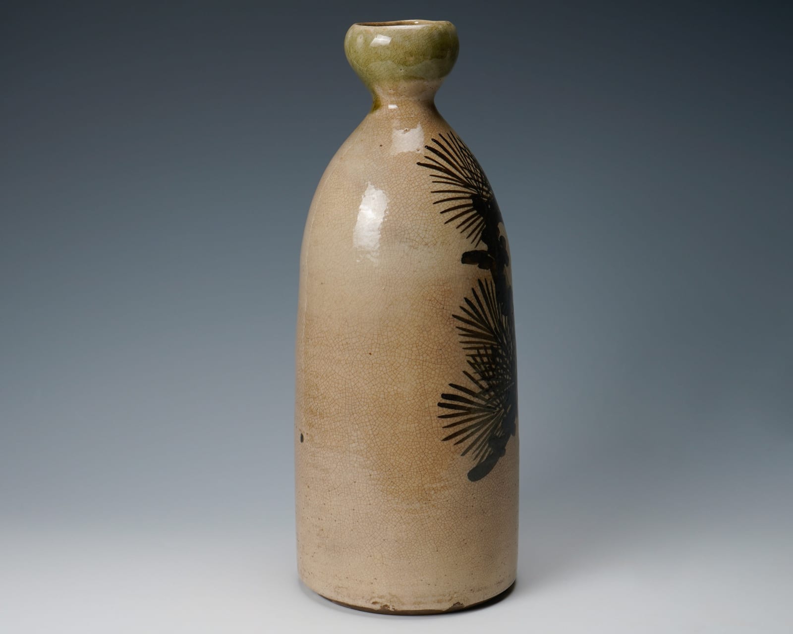 No. 1 Large Seto sake bottle with iron painted pine tree and crane motifs 瀬戸大徳利 鉄絵松樹図, Late Edo period 江戸時代後期 19世紀