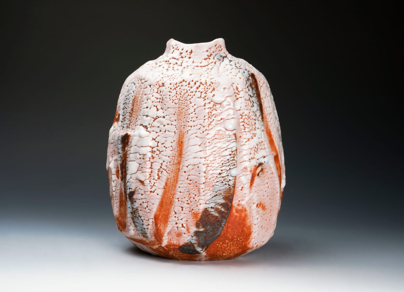林正太郎　絵志野扁壺 Hayashi Shotaro 林正太郎, Shino flat jar 志野扁壺| Dai Ichi