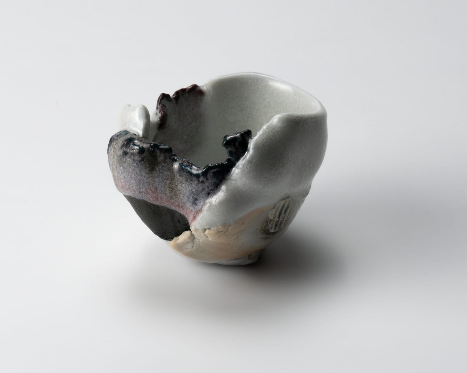 Kato Mami 加藤真美, Frost glazed sake cup 1, 2025