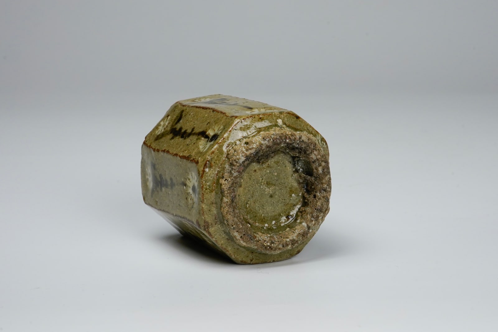 Octagon shaped water dropper