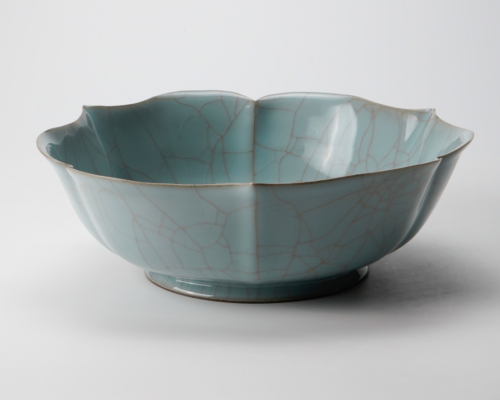 Kawase Shinobu 川瀬 忍, Celadon bowl