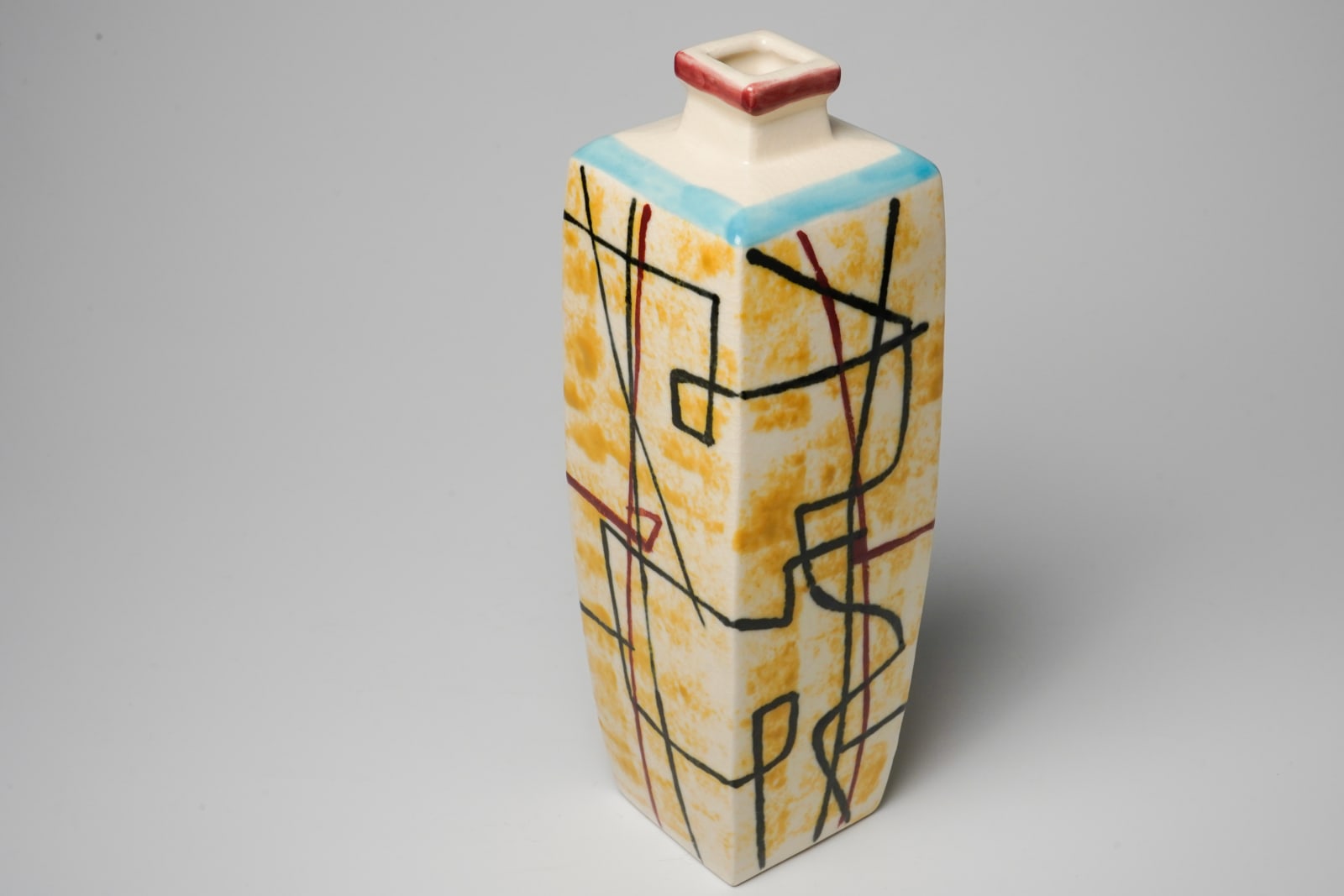 Kumakura Junkichi 熊倉順吉, Rectangular Flower Vase with Geometric Design 幾何文様角花生, Late 1950