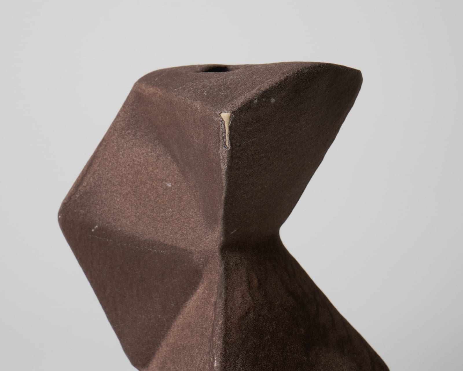Koinuma Michio 肥沼美智雄, Geometric sculptural jar