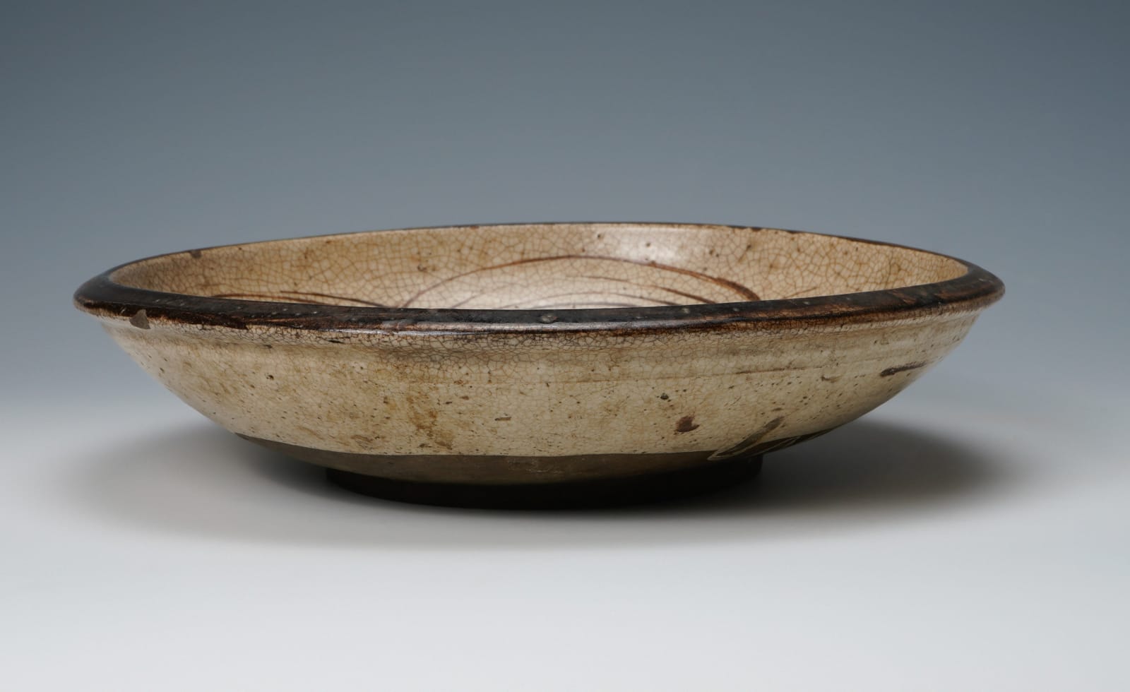 Anonymous, Plate with horse's eye (Umanome) motif, Late Edo period 江戸時代後期 19世紀