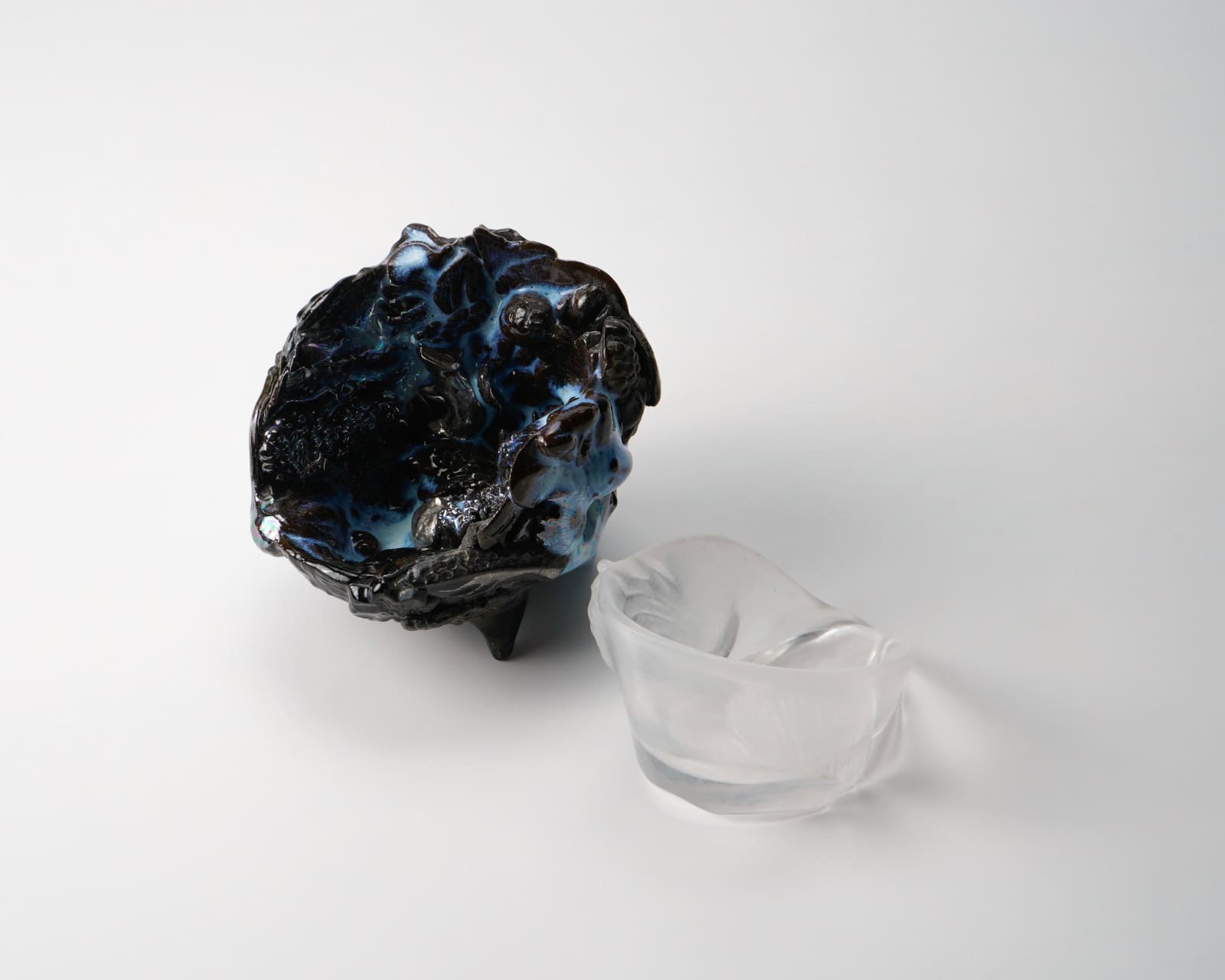 Oishi Sayaka 大石早矢香, No.9 Sake vessel -memento mori- 酒器, 2024