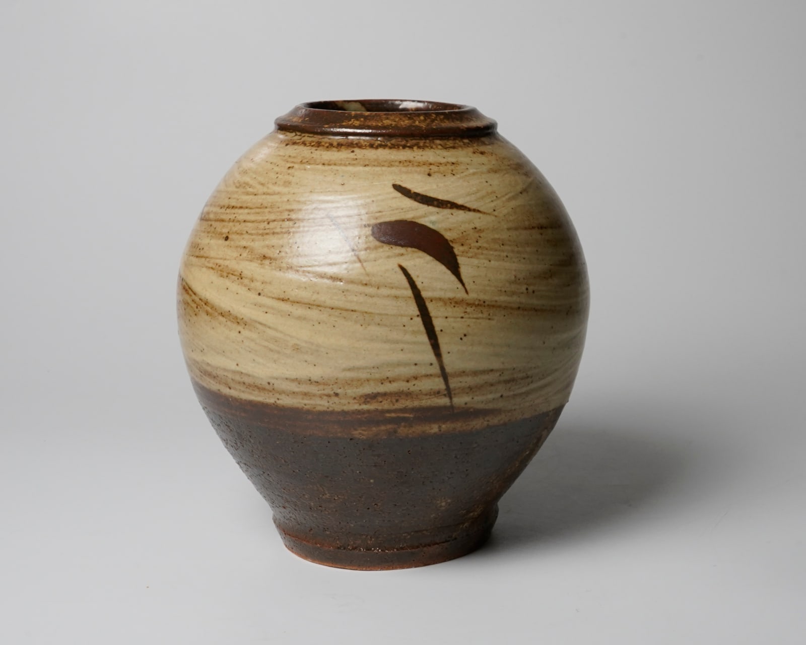 Shimaoka Tatsuzo 島岡達三, Hakeme jar with iron bamboo leaf impression, 1966