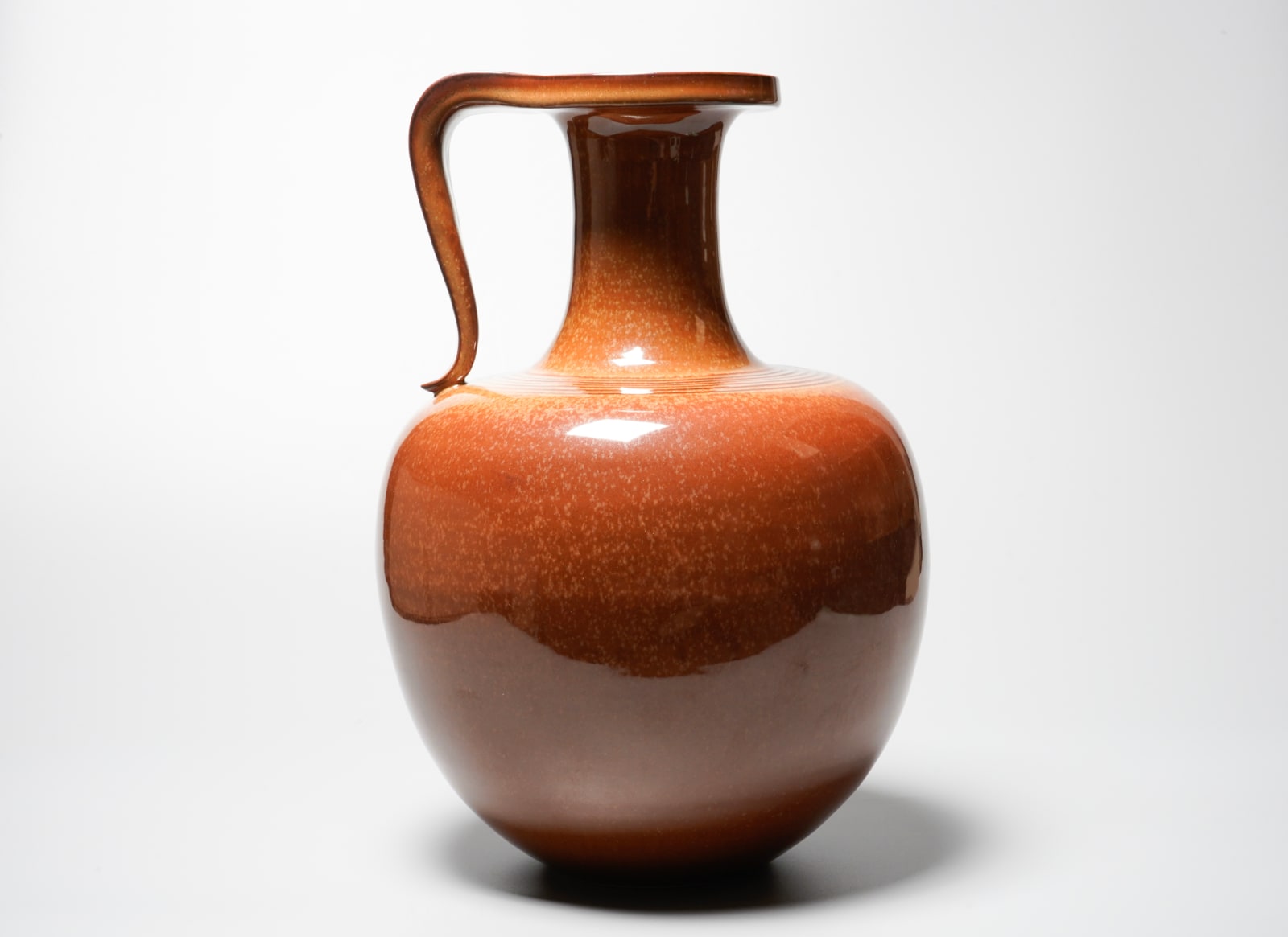Miyanohara Ken 宮之原 謙, Shu-Tenmoku Glazed Large Jar with Handle 朱天目釉手付壺