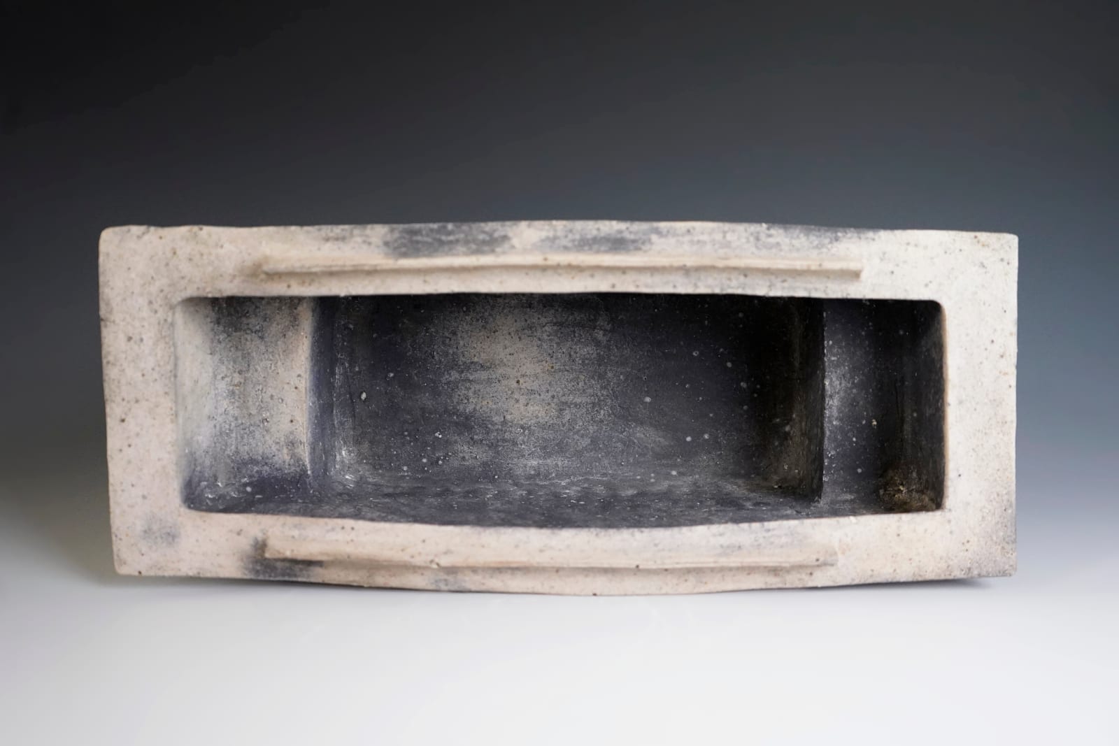 Mihara Ken 三原研, Stoneware flower vessel 炻器花器, 2007