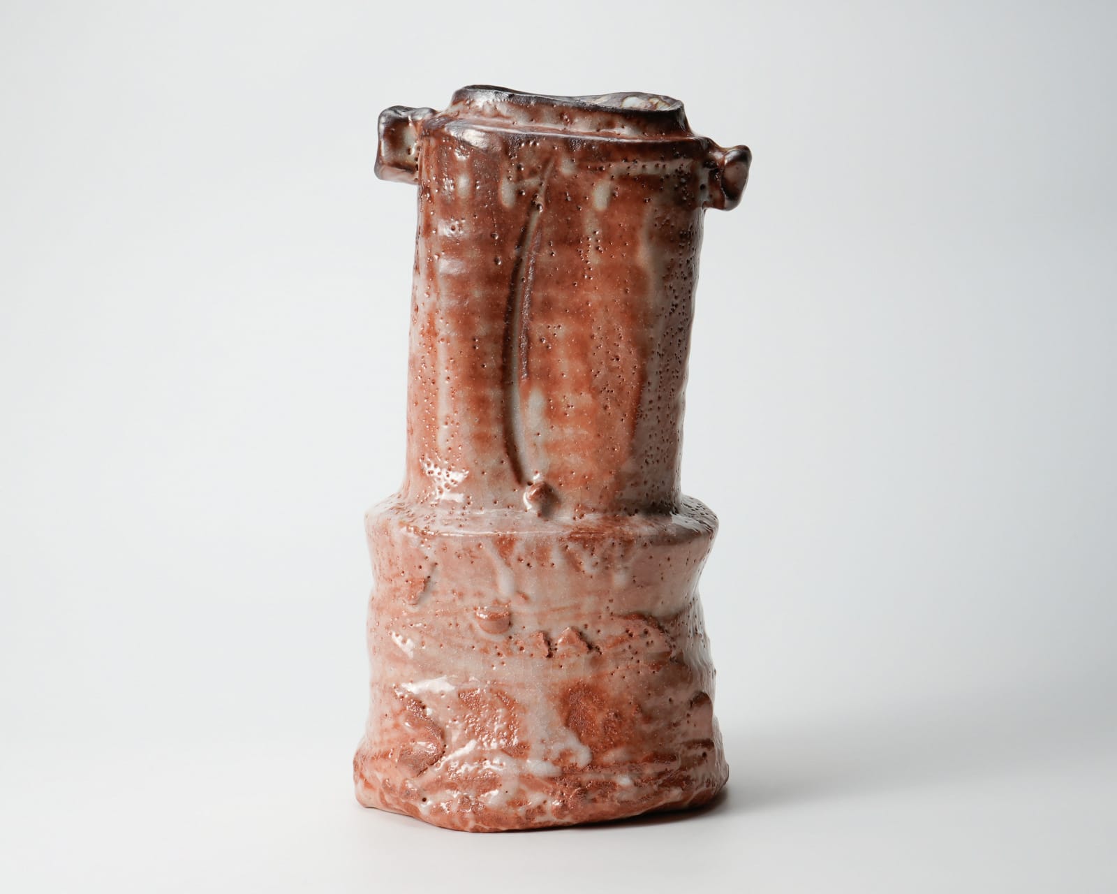 KATO Yasukage XIV 十四代加藤康景, Shino flower vase 志野花入