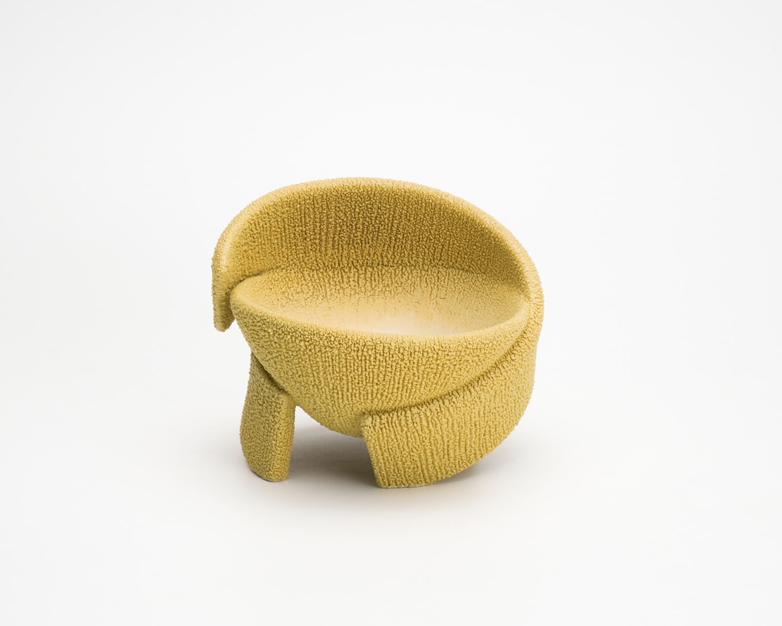 Matsutani Fumio 松谷文生, No.12 Ō Kei (Yellow) Sake cup, 2025