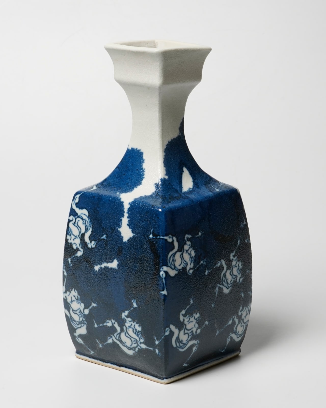 Kawamoto Goro 河本五郎, Sometsuke flower vase showing a banquet of the hungry ghosts, design of "Utagaki", 1980's