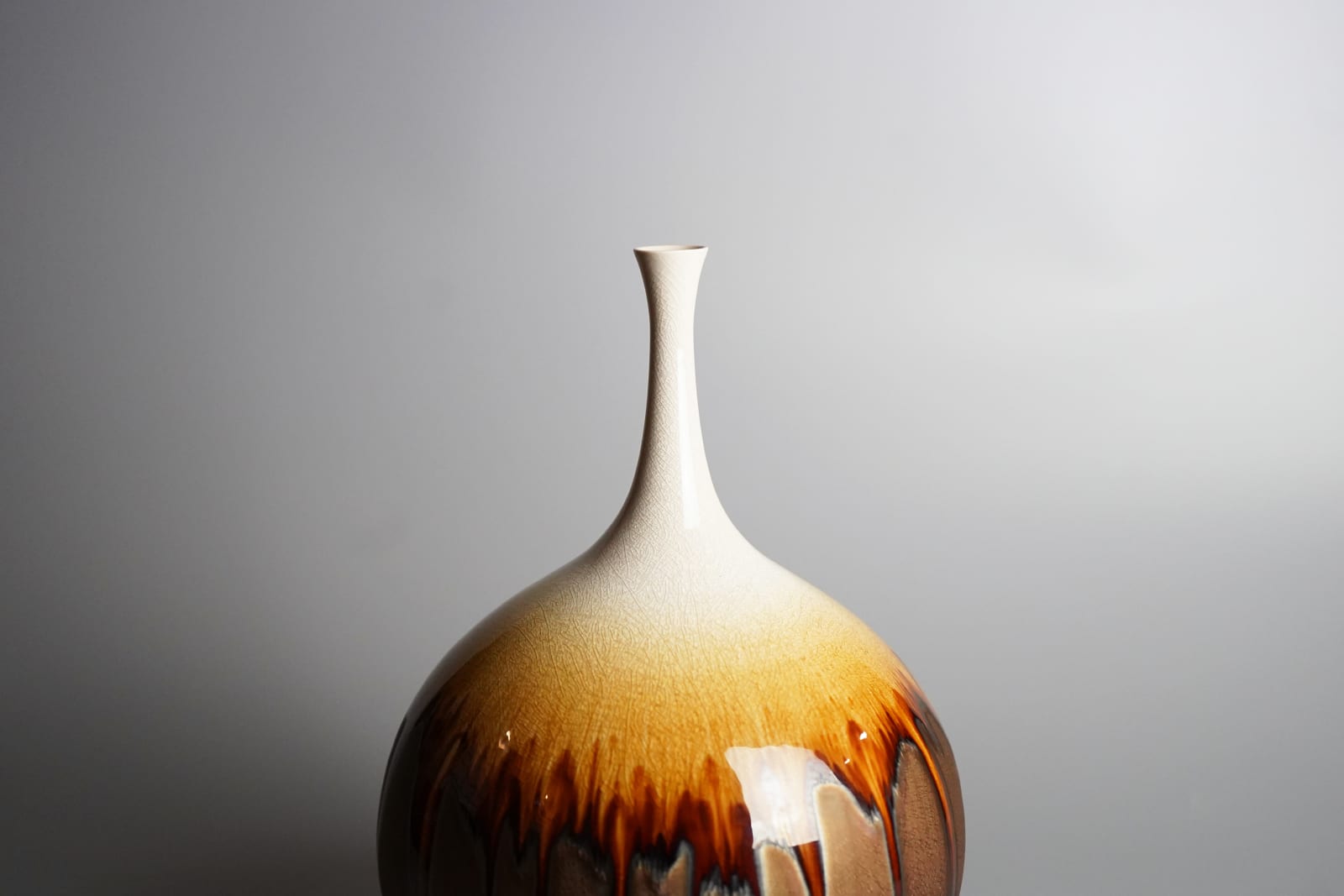 Miyamura Hideaki 宮村 秀明, Snow Cup with Gold Glaze