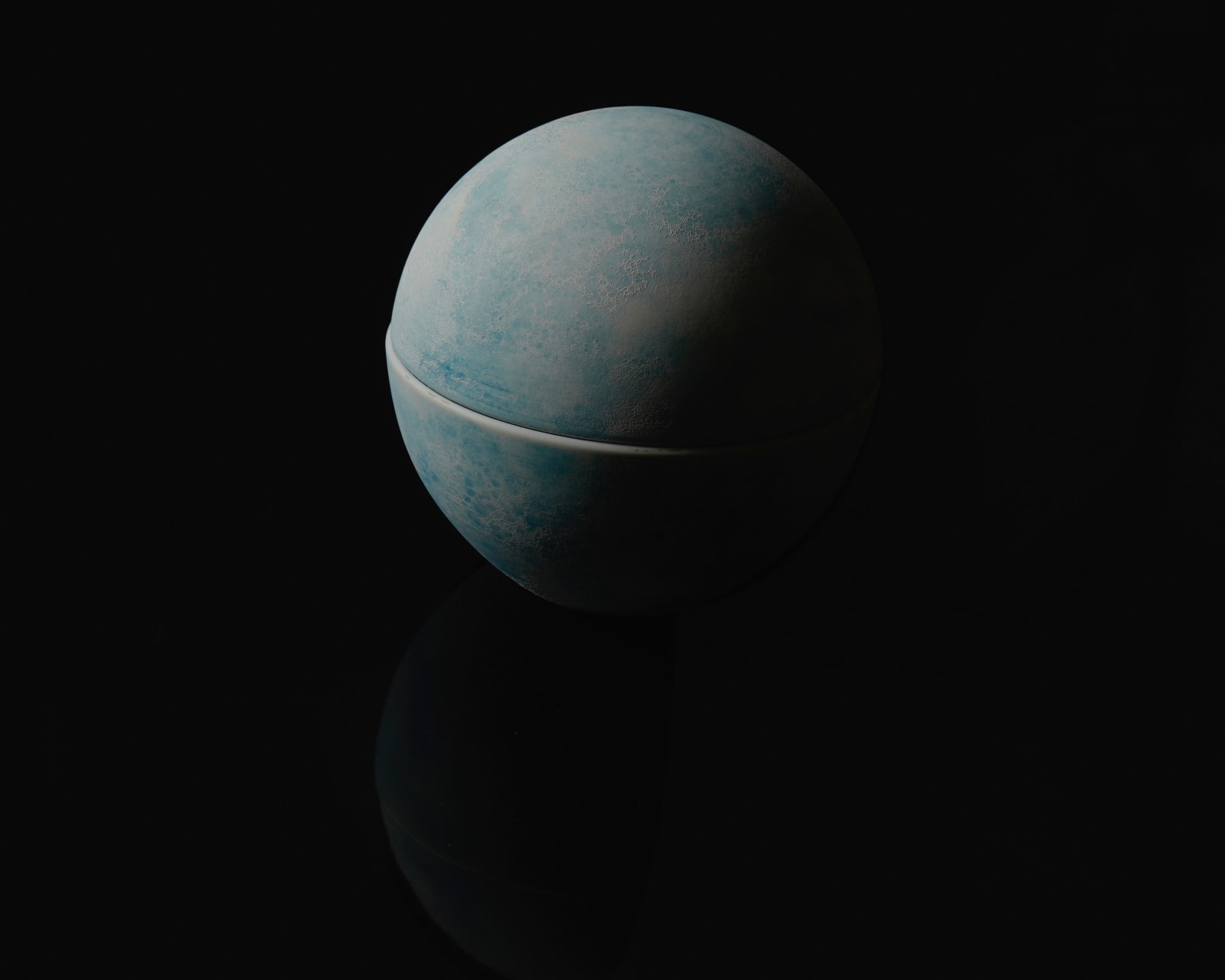 Terauchi Shinji 寺内信二, No.4 Small covered spherical bowl "Asteroid" 小惑星 珠型珍味, 2024
