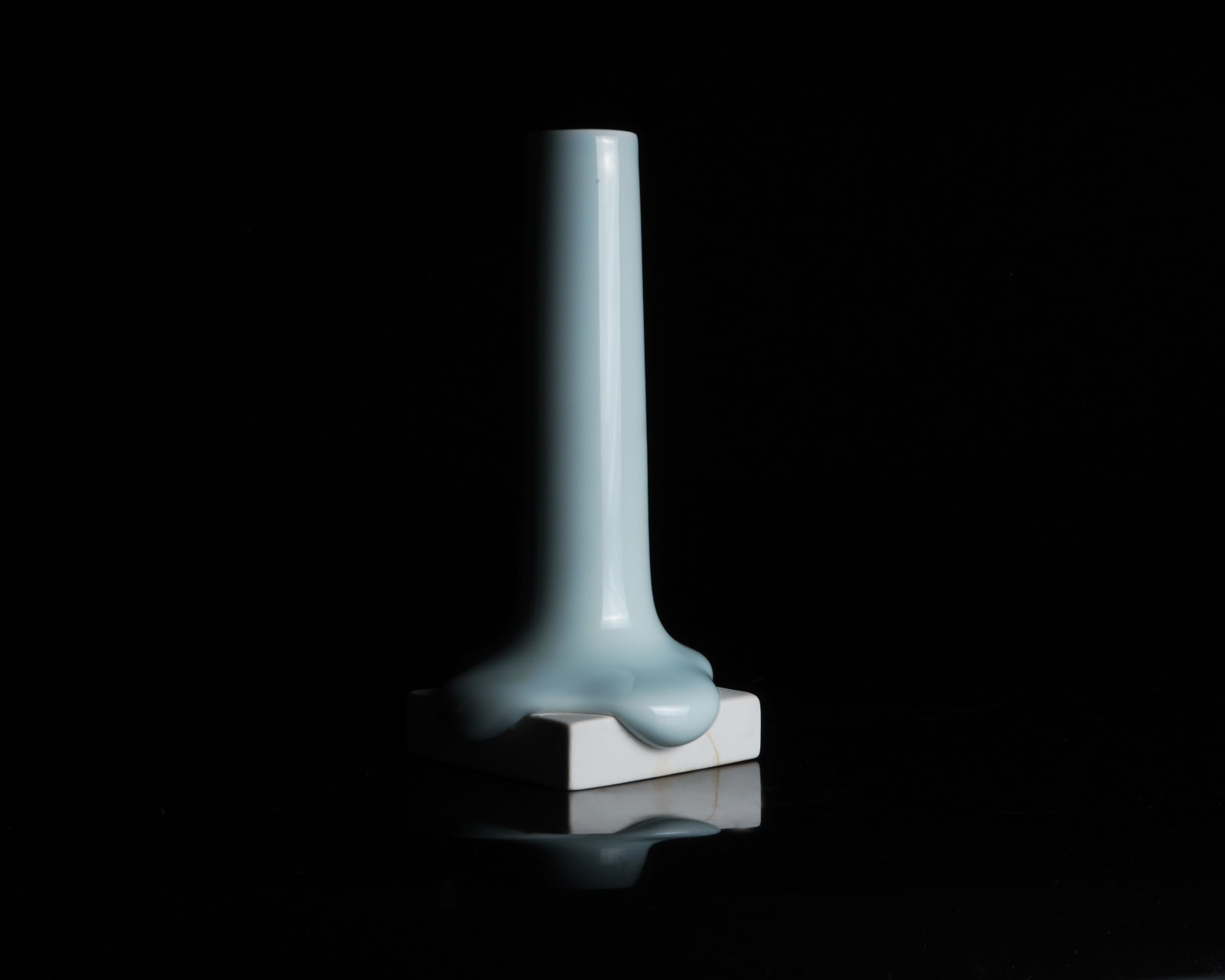 Sakaegi Masatoshi 栄木正敏, No. 4 Surface tension series: celadon glazed vase, square, 2019
