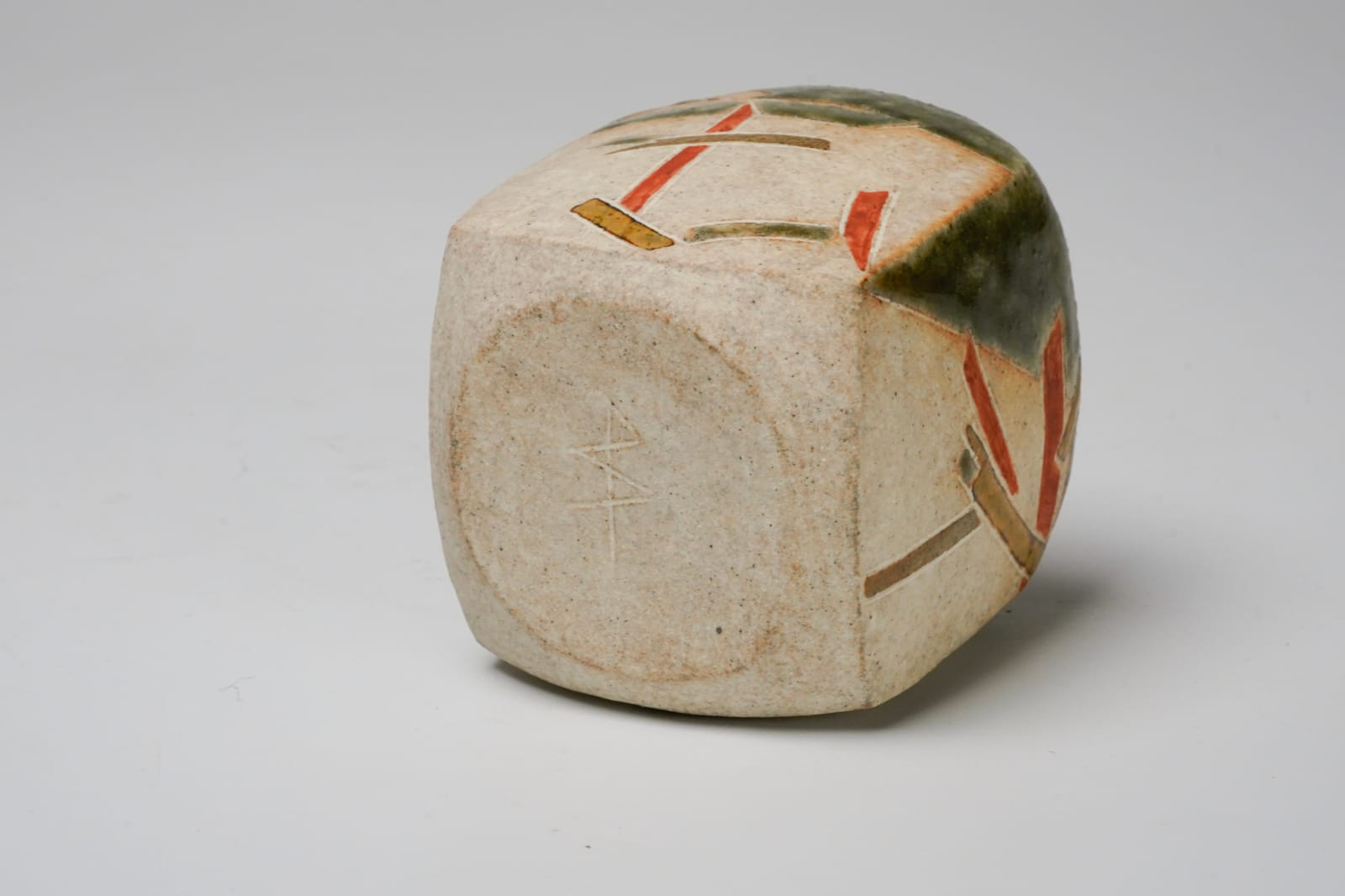 Wada Morihiro 和太守卑良, Kikka-Mon Shuki Sake Set 吉花酒器