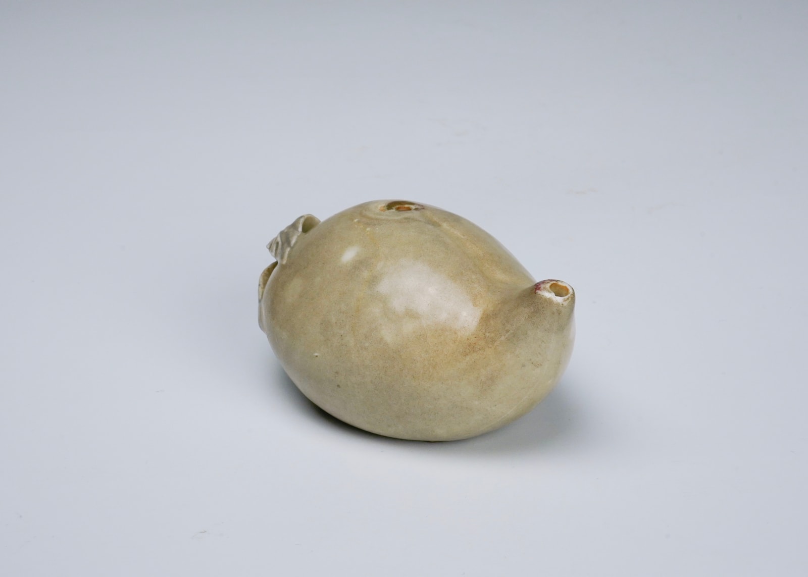 Water dropper in the shape of a dried persimmon, Joseon dynasty