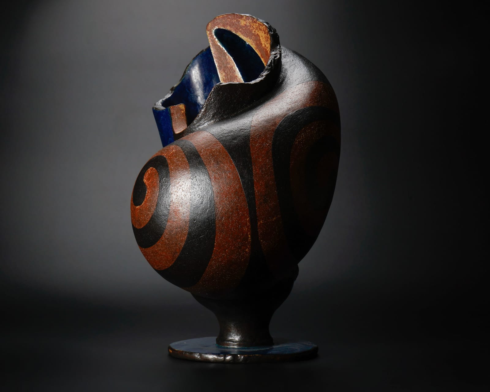 Yanagihara Mutsuo 柳原睦夫, Flower-eating Vessel (wide-mouthed vessel with a swollen belly) 大口鼓腹花喰ふくら壺, 2023-2024