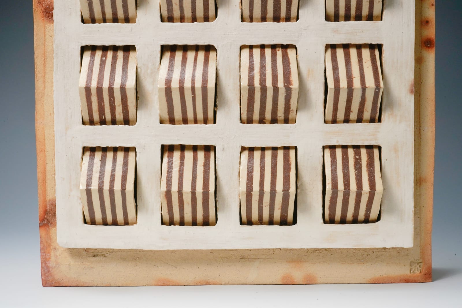 Yamada Hikaru 山田光, Convex Facets on Clay Plane 陶面の中の凸面, 1976