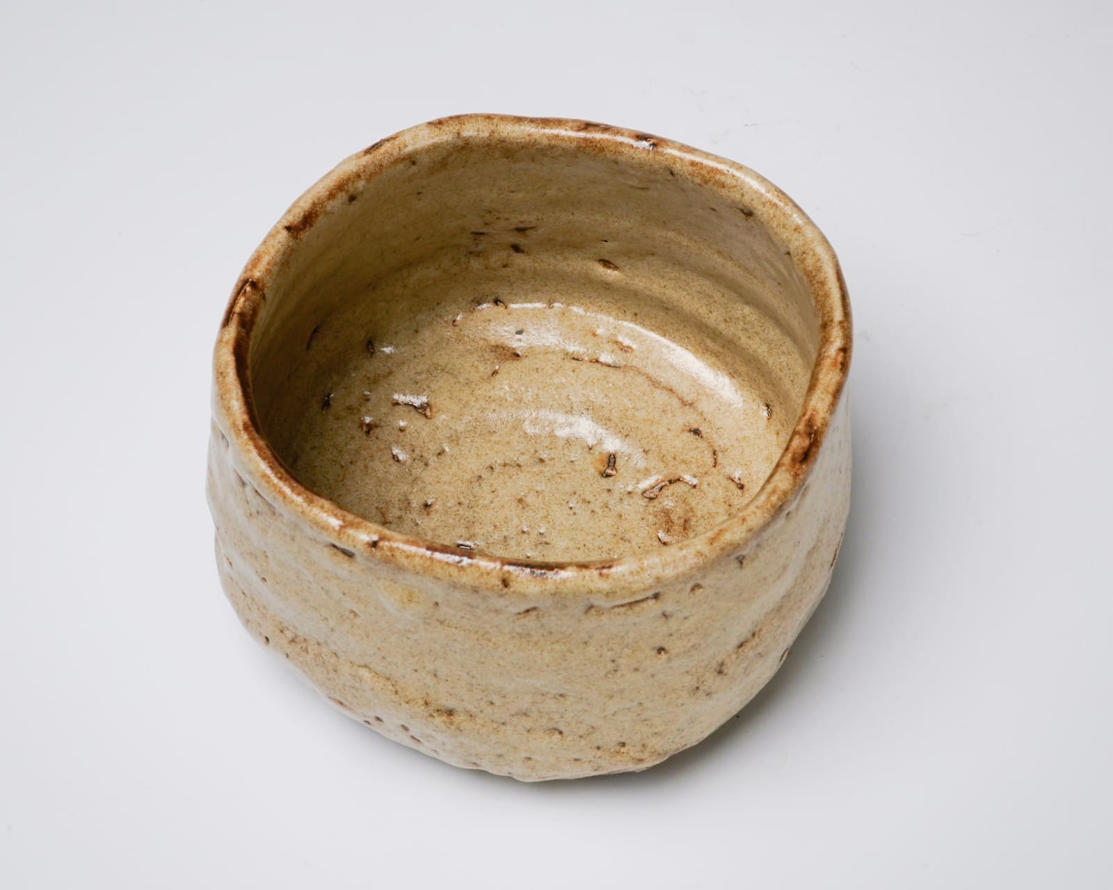Ikenishi Go 池西剛, Kōno teabowl 黄野茶碗