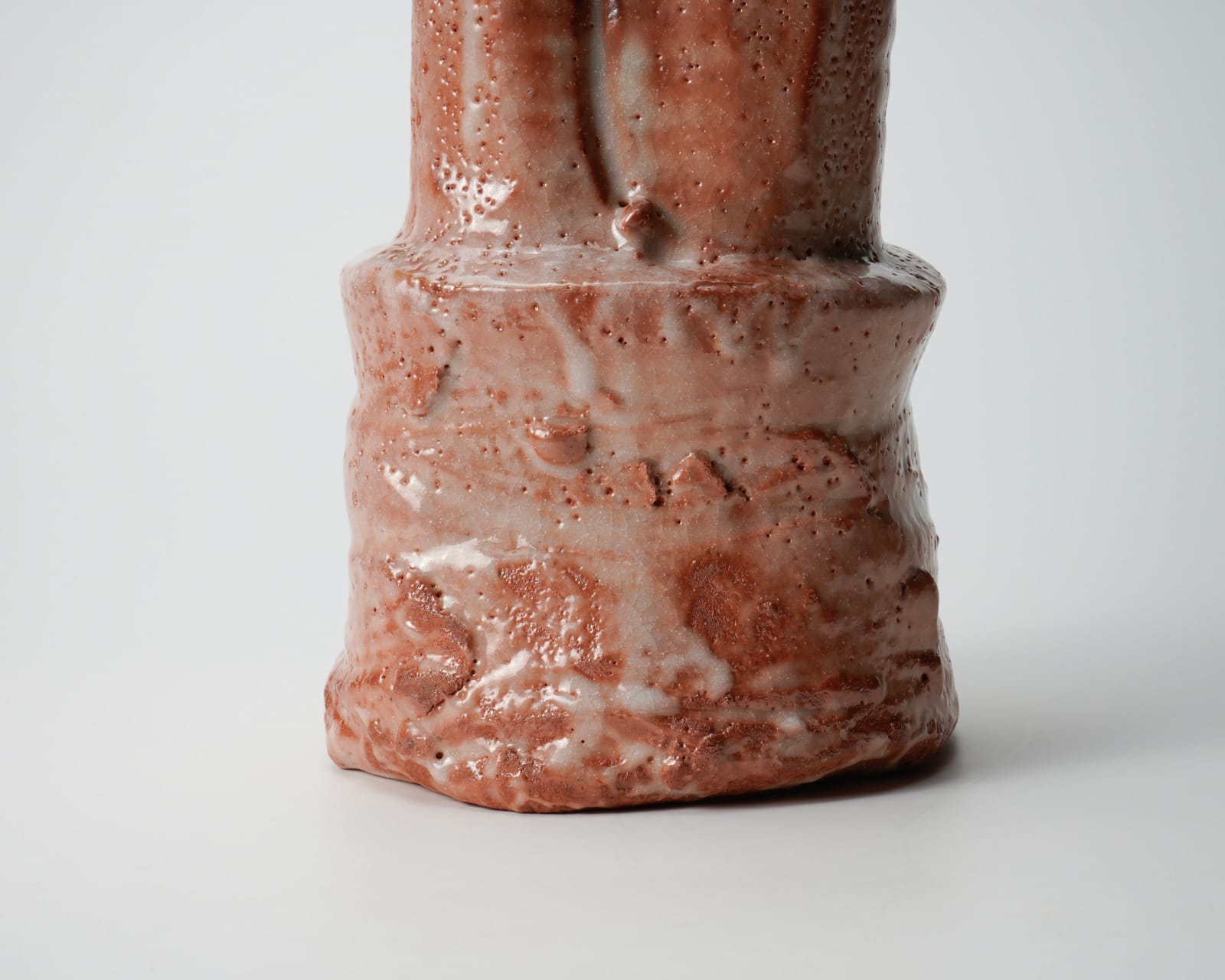 KATO Yasukage XIV 十四代加藤康景, Shino flower vase 志野花入