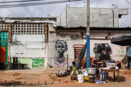Yz, Aïcha Adjamé, série Street Vendors, 2018
