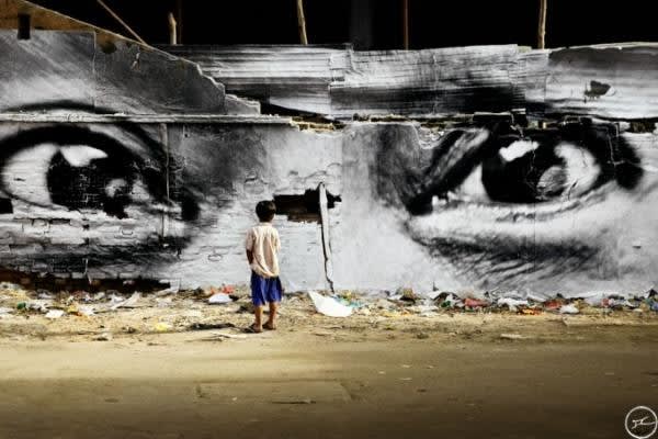 Jr, Women are Heroes Action in Phnom Penh, Peng Panh, 2011