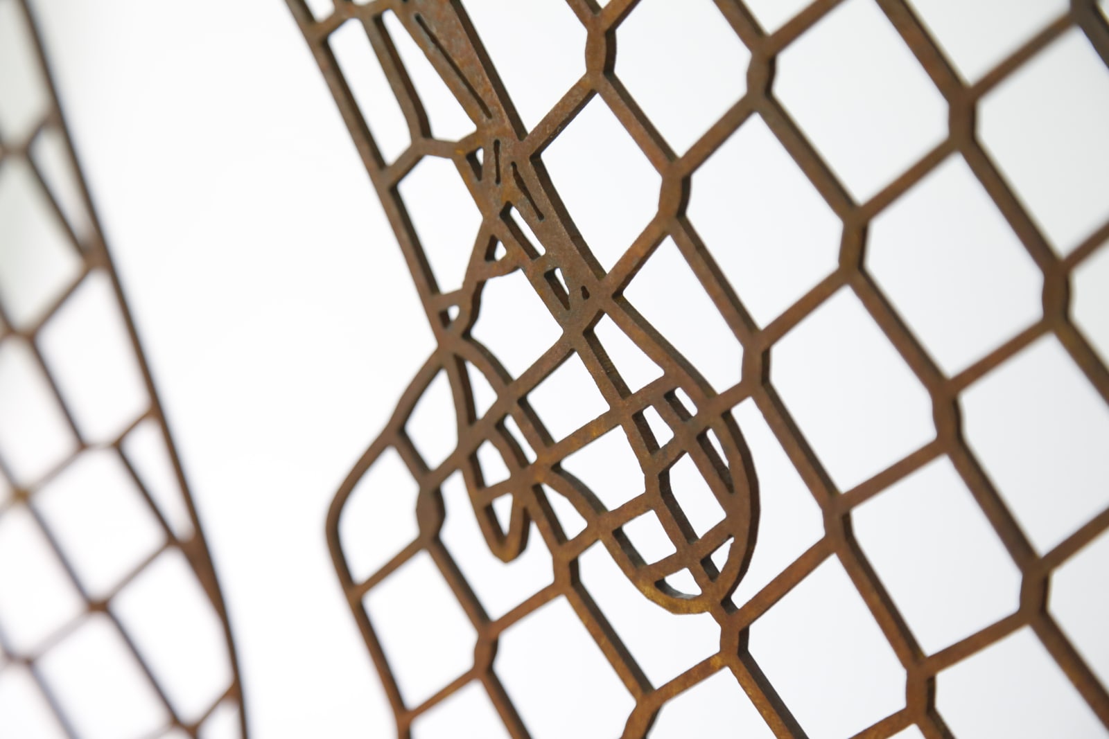 Saman & Sasan Oskouei, Break Free, 2021
